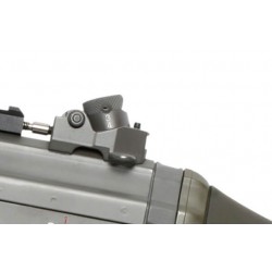 ABZAV|SG552 G&G + 2 Magazine 30Rds G&G